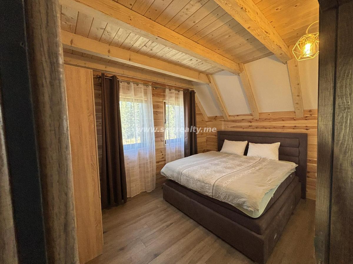 Kuća u Žabljak, 320m² 27