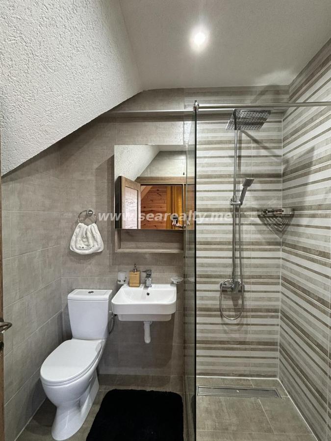Kuća u Žabljak, 320m² 28