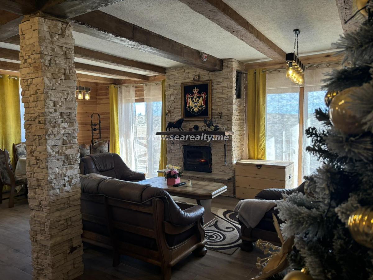 Kuća u Žabljak, 320m² 33