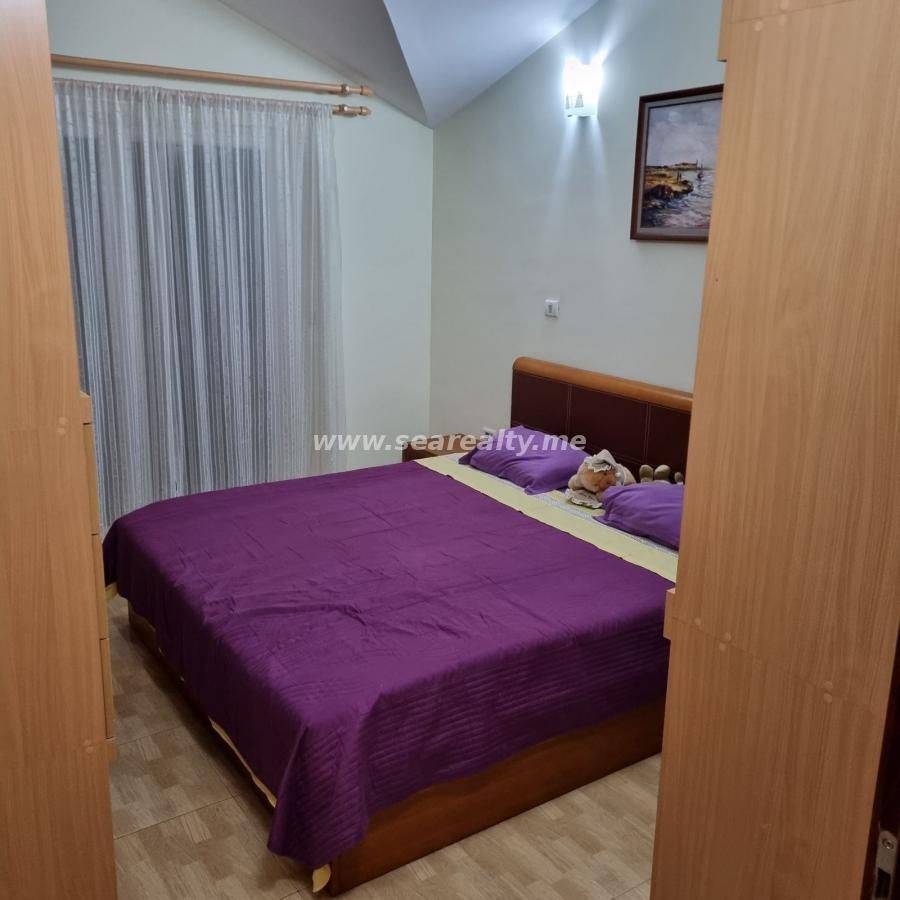 Stan u Tivtu, 103m² 19