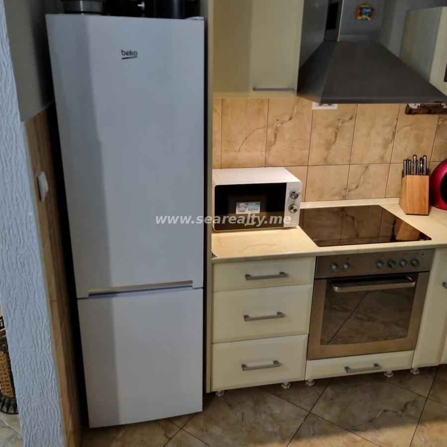 Stan u Tivtu, 103m² 7