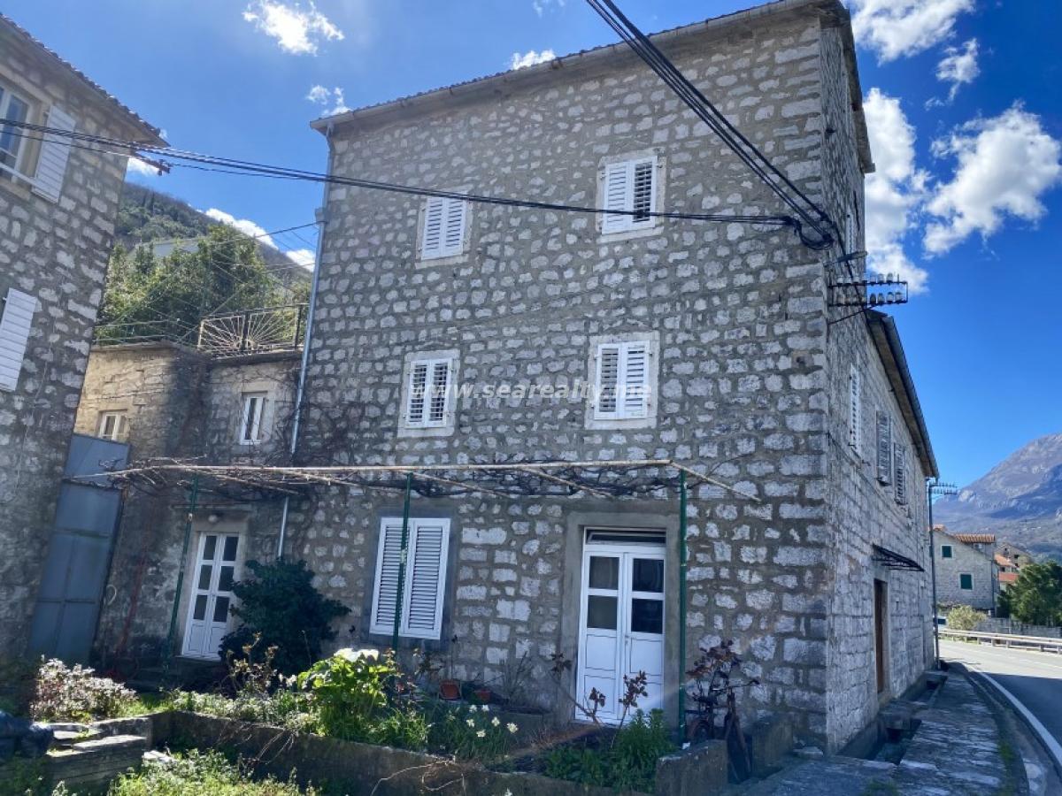Kuća u Kotoru, 180m² 4