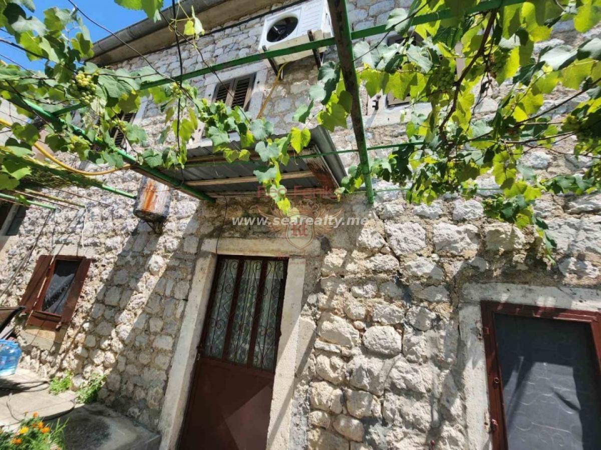 House for sale,Kotor 2