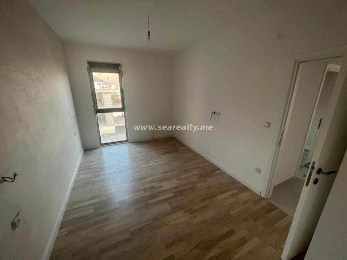 Stan u Herceg Novom, 34m²