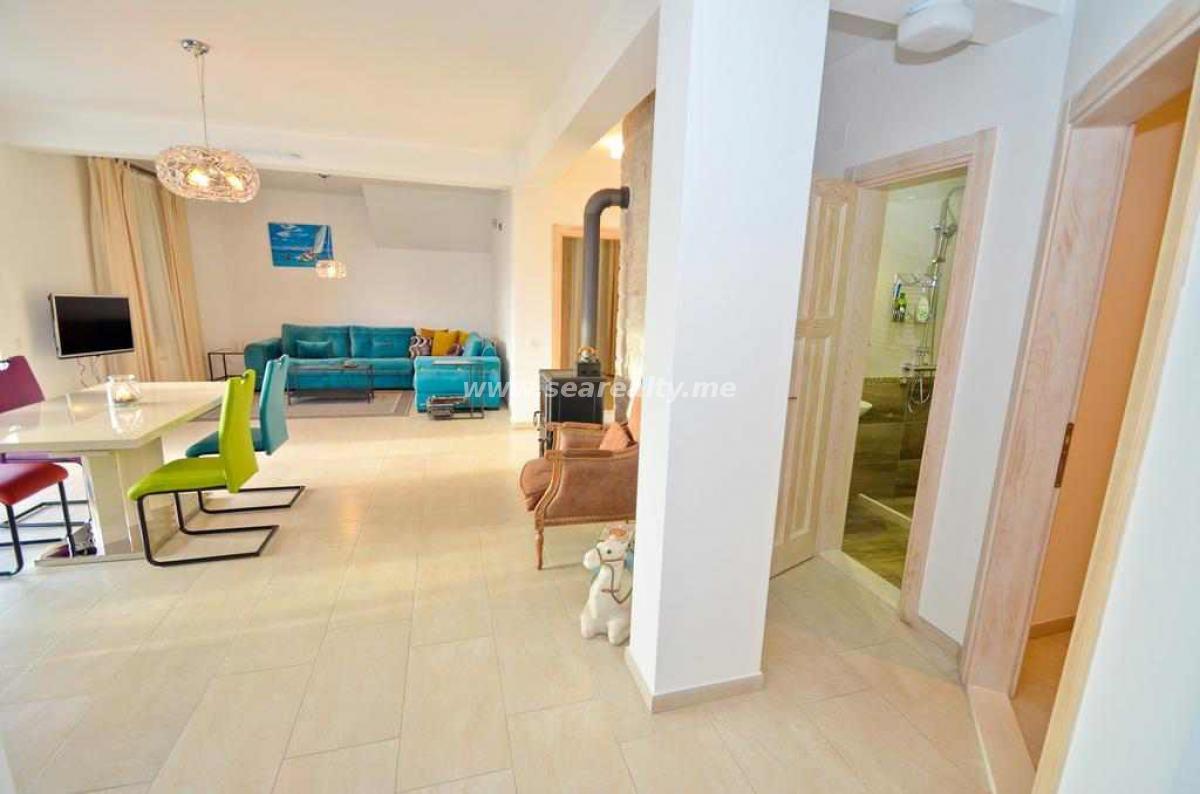Kuća u Tivtu, 105m² 11