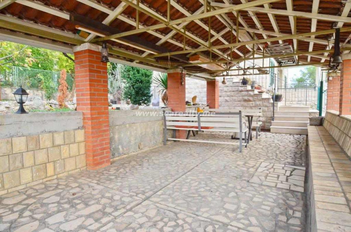 Kuća u Tivtu, 105m² 34