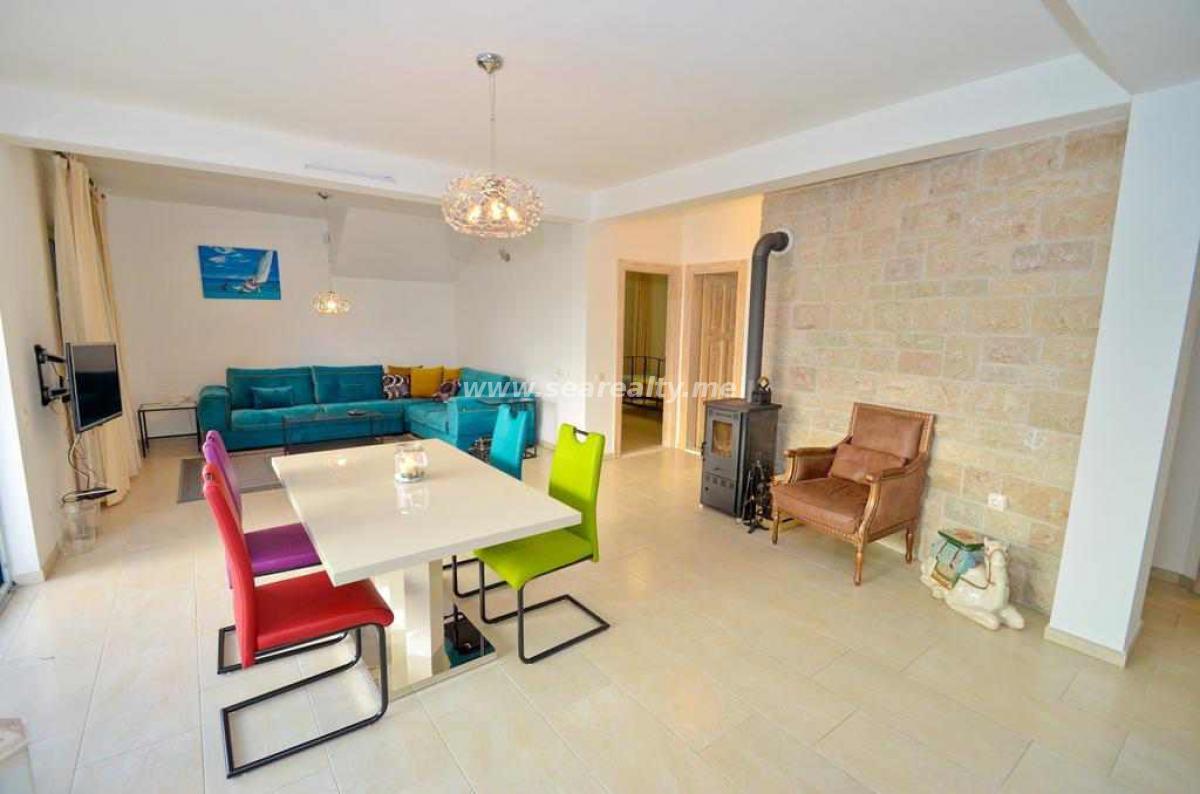 Kuća u Tivtu, 105m² 37