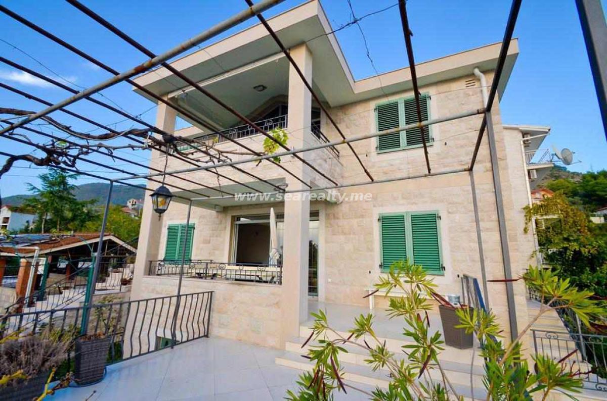 Kuća u Tivtu, 105m² 6