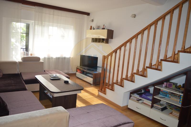 Kuća u Herceg Novom, 300m² 10