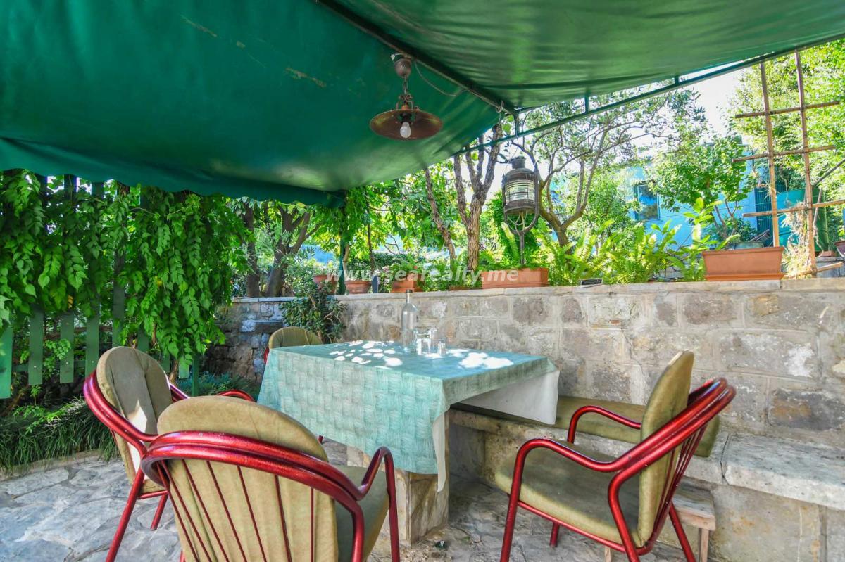 Kuća u Kotoru, 650m² 3