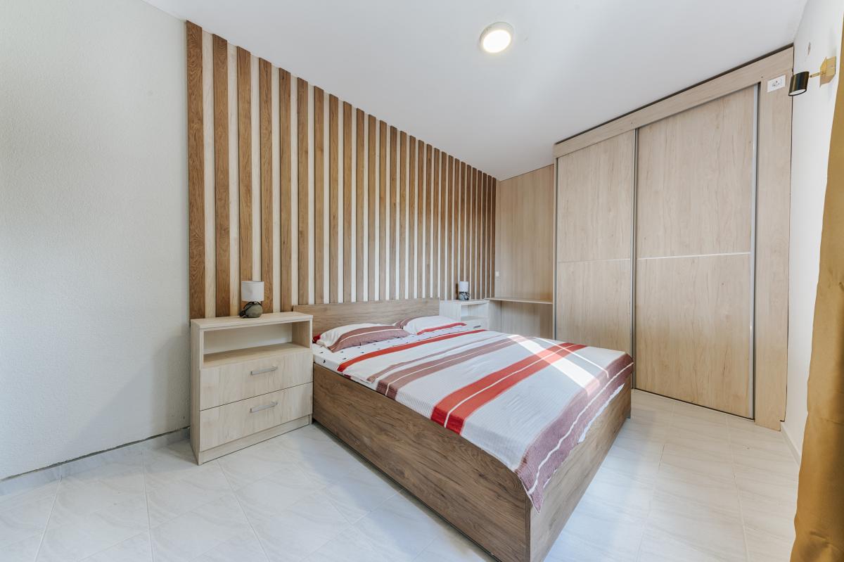 Kuća u Baru, 250m² 8