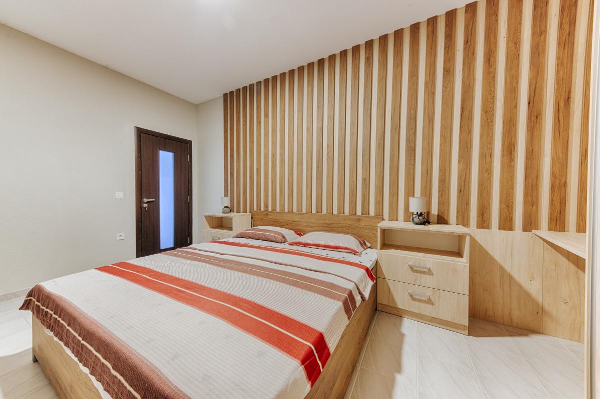 Kuća u Baru, 250m² 9