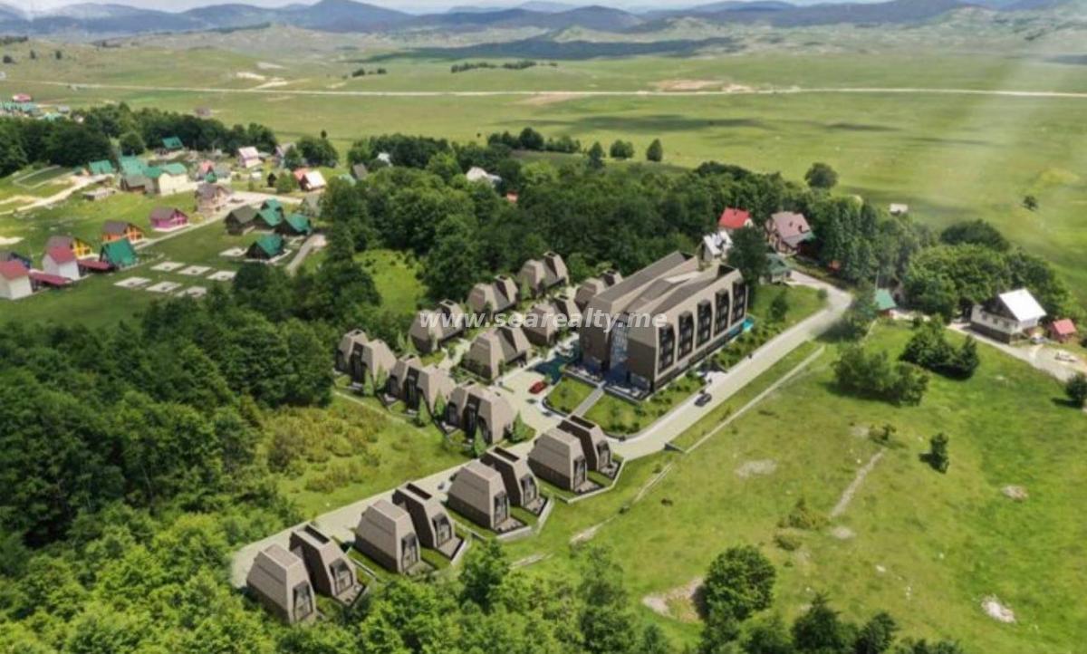 Nekretnina u Žabljak, 1380m² 3