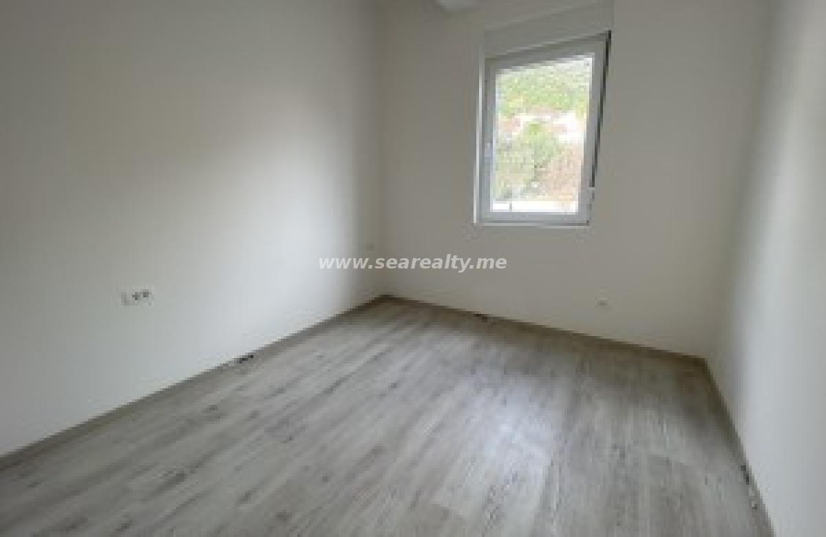 Stan u Herceg Novom, 69m² 6