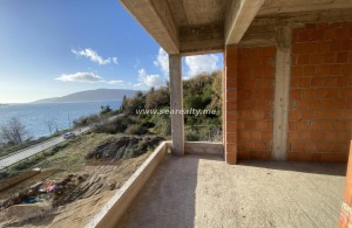 Apartment-Flat for Sale Kumbor 7