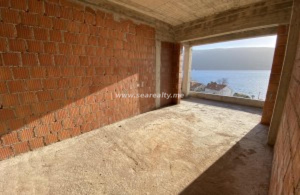 Apartment-Flat for Sale Kumbor 8