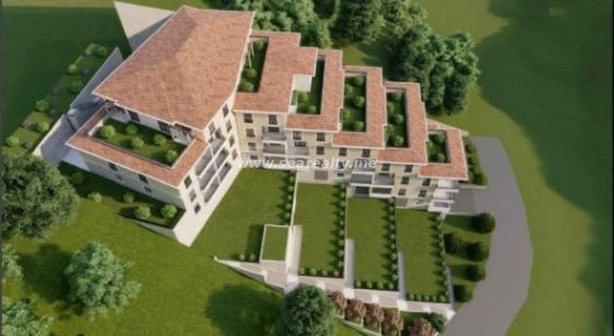 Nekretnina u Budvi, 7100m² 2