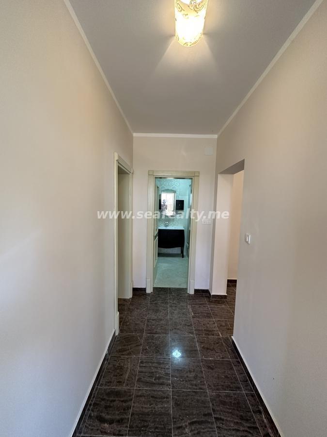 Jednoiposoban stan u Baru, 73m² 5