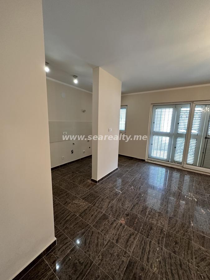 Jednoiposoban stan u Baru, 73m² 10