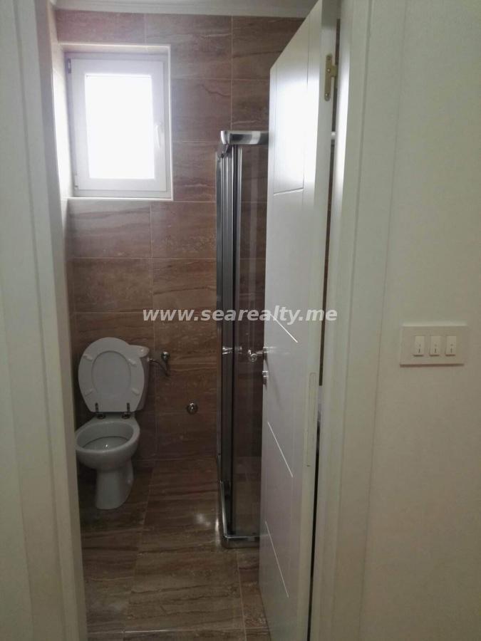 Dvoiposoban stan u Herceg Novom, 53m² 14