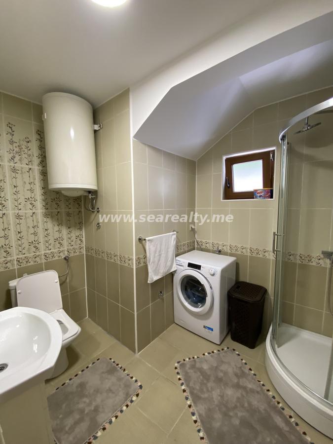 House for Sale in Herceg Novi with sea view 12