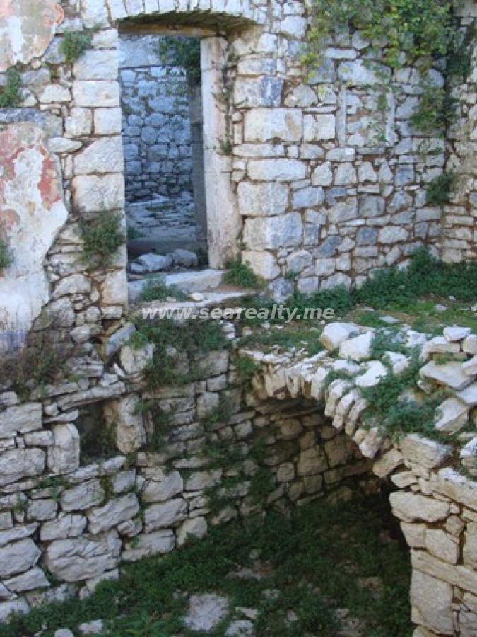 Stone House Ruin for Sale 4