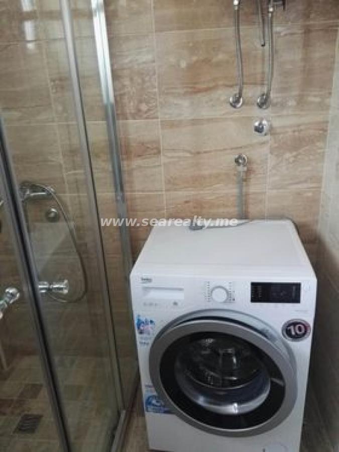 Dvoiposoban stan u Herceg Novom, 55m² 6
