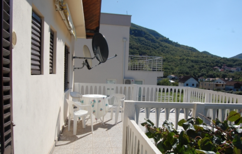 Two-storey house for sale in Lastva Grbaljska, Kotor 9