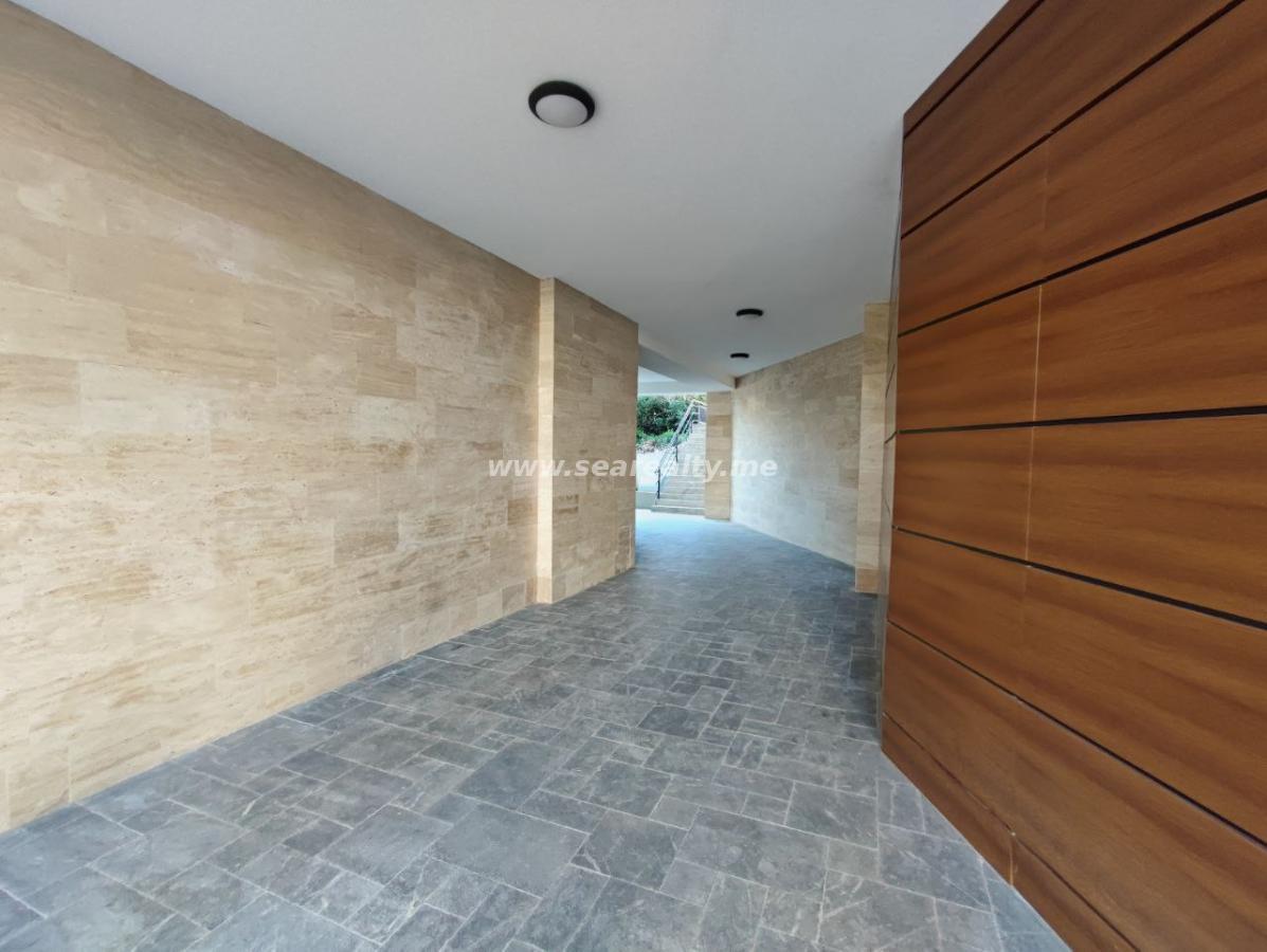 Offer for Apartment Rental-Tivat 8