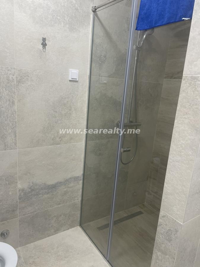 Dvoiposoban stan u Kotoru, 67m² 11