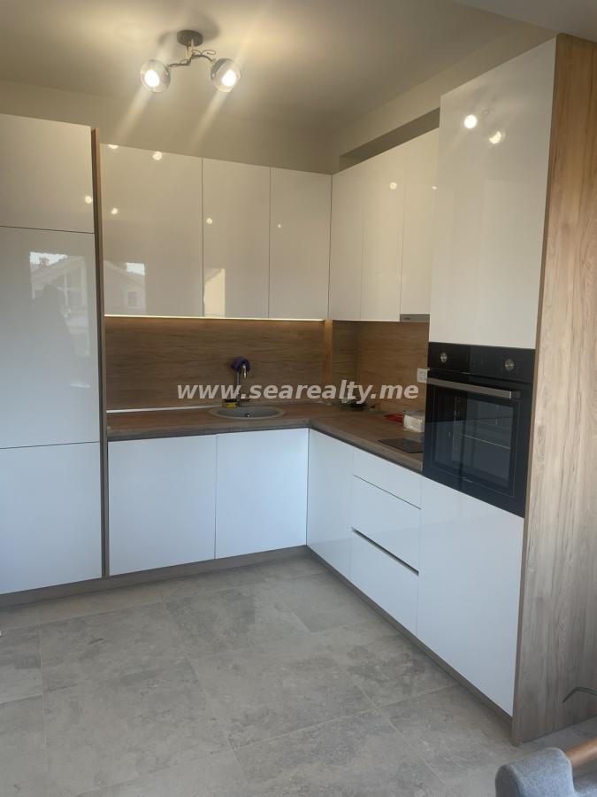Dvoiposoban stan u Kotoru, 67m² 5