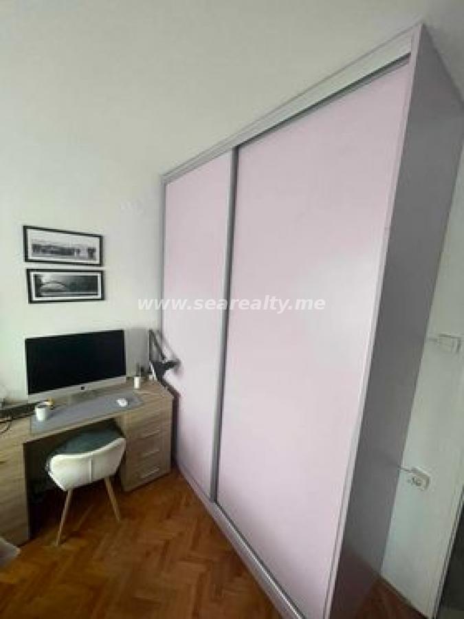 Dvosoban stan u Tivtu, 52m² 4