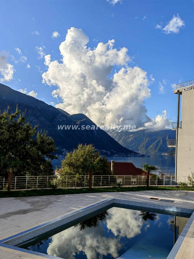 Sale - Modern One-Bedroom Apartment with Sea View 2