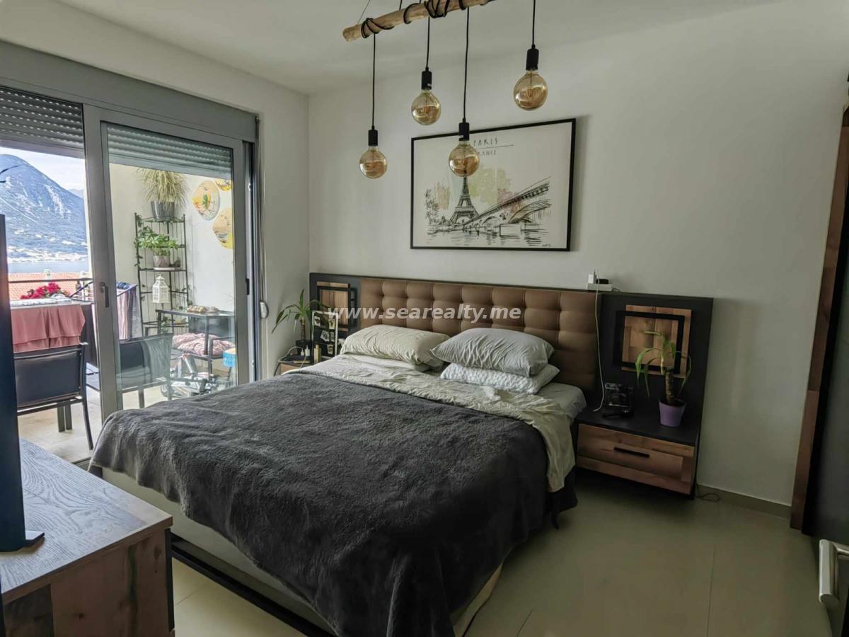 Sale - Modern One-Bedroom Apartment with Sea View 24