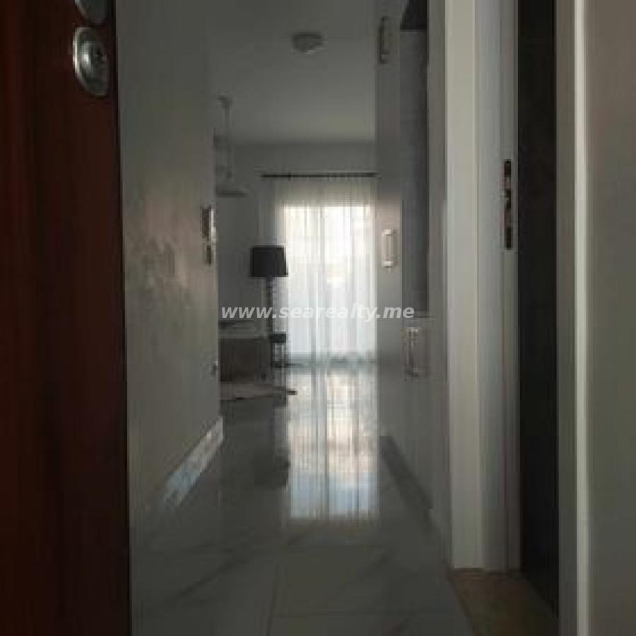 Jednoiposoban stan u Budvi, 43m² 4