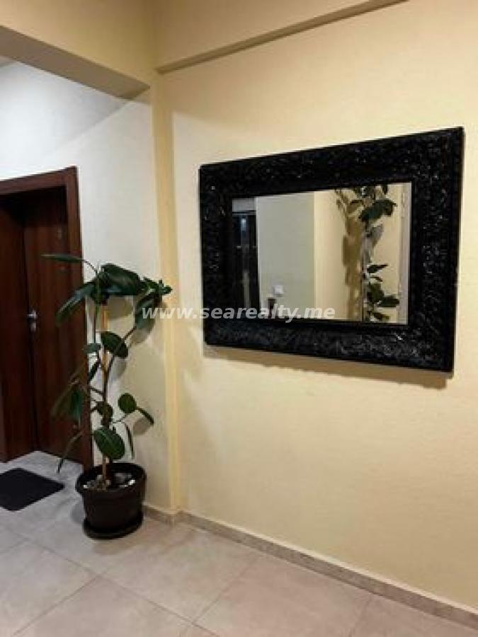 Jednoiposoban stan u Budvi, 43m² 6