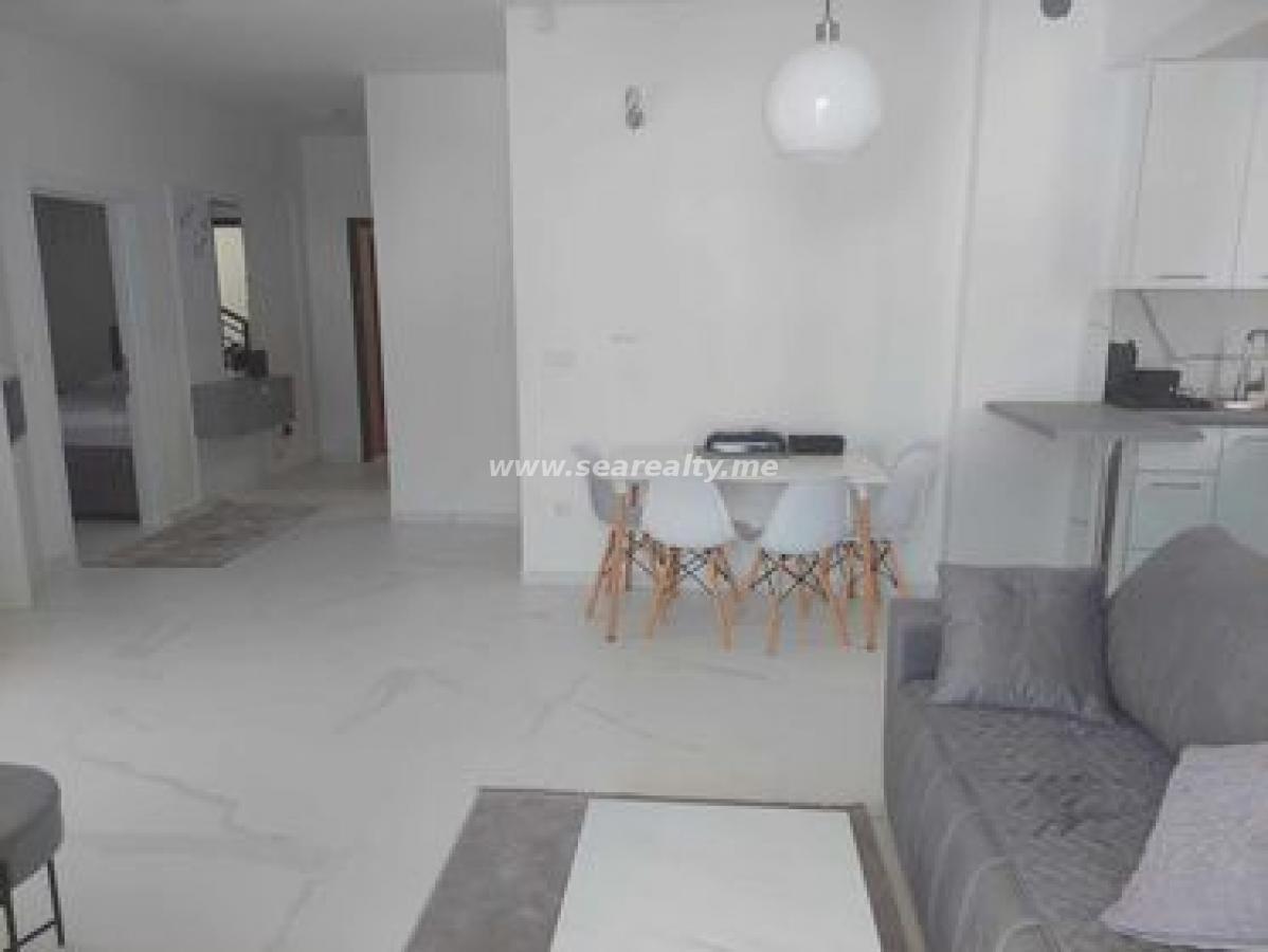 Dvoiposoban stan u Budvi, 64m² 2