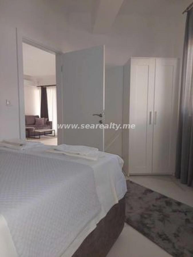 Dvoiposoban stan u Budvi, 64m² 18