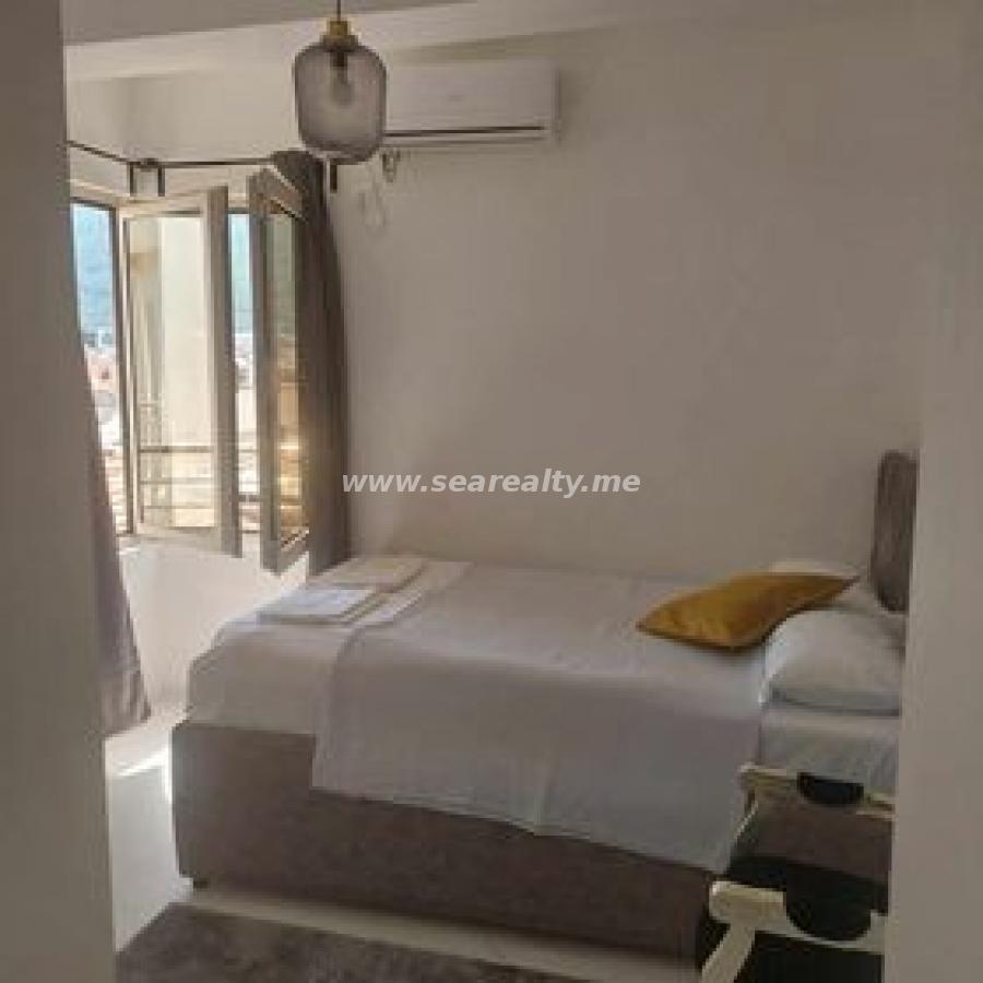 Dvoiposoban stan u Budvi, 64m² 19
