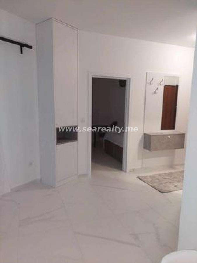Dvoiposoban stan u Budvi, 64m² 20