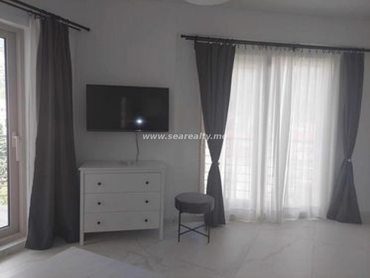 Dvoiposoban stan u Budvi, 64m² 3