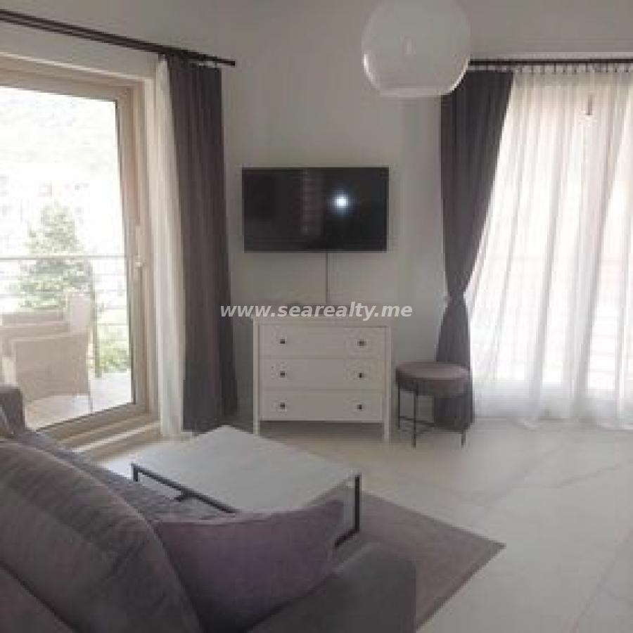 Dvoiposoban stan u Budvi, 64m² 21