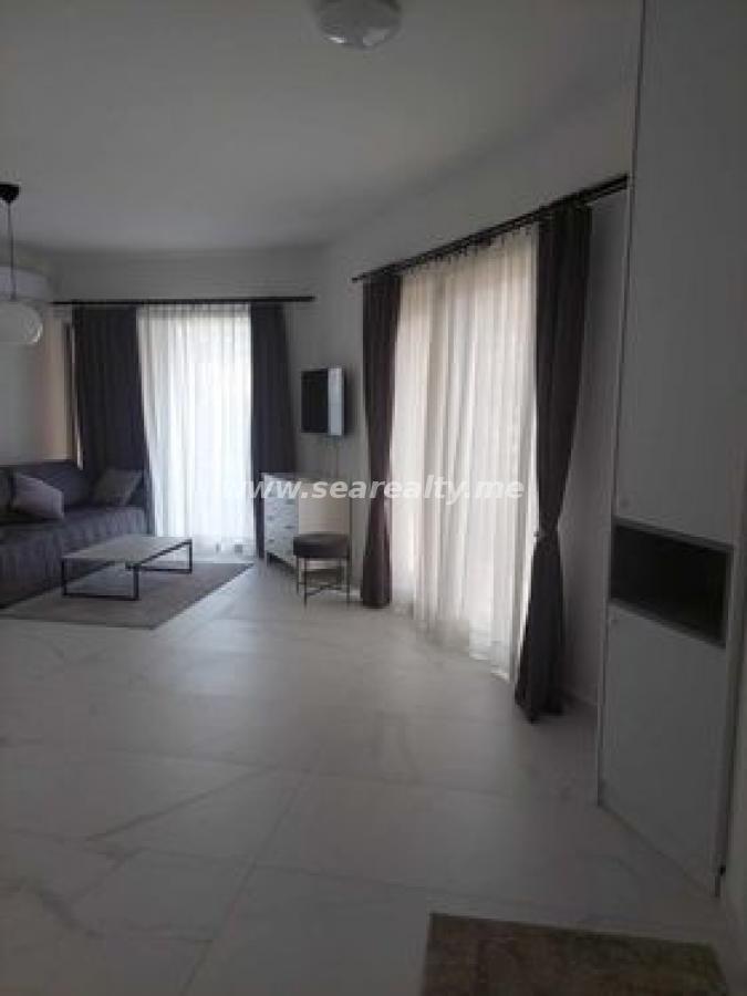Dvoiposoban stan u Budvi, 64m² 27