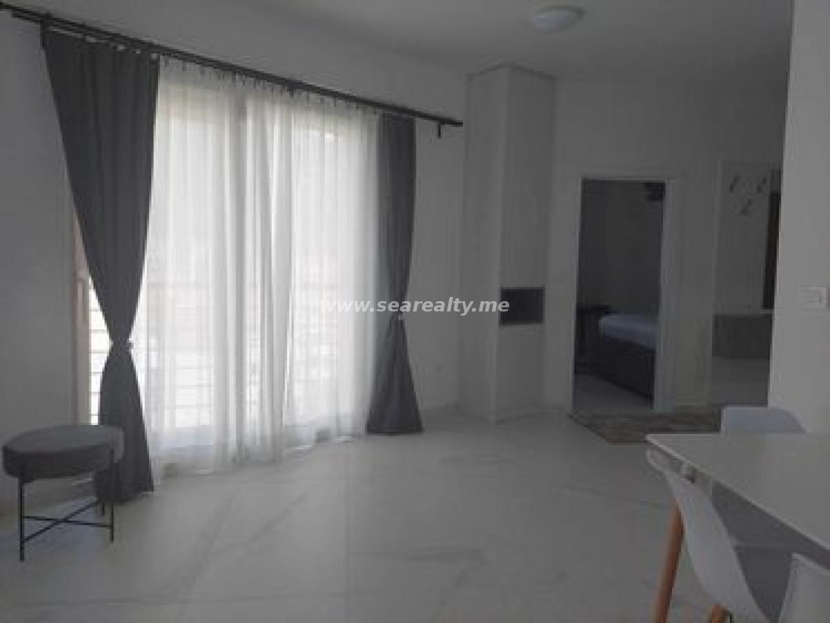 Dvoiposoban stan u Budvi, 64m² 8