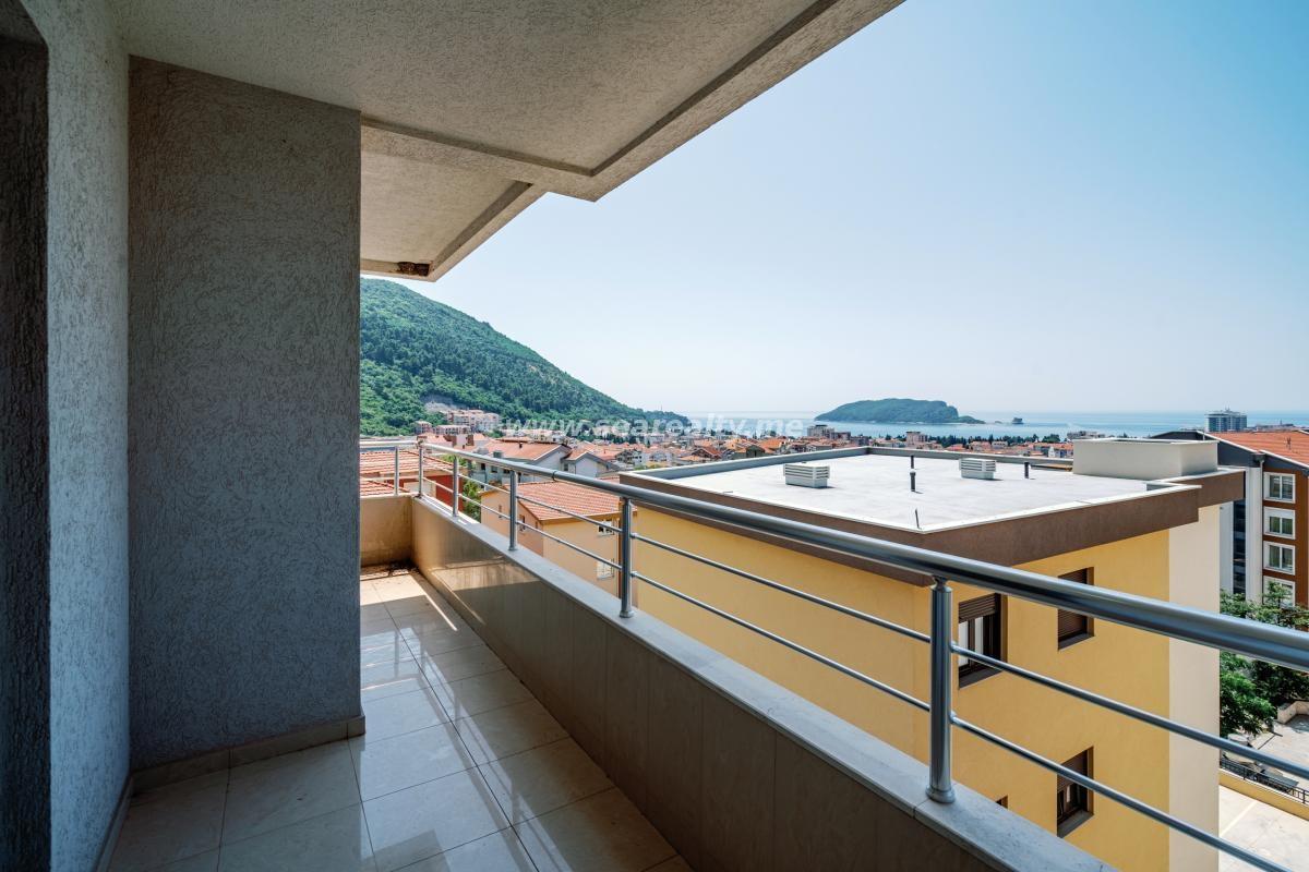 Dvoiposoban stan u Budvi, 76m² 7