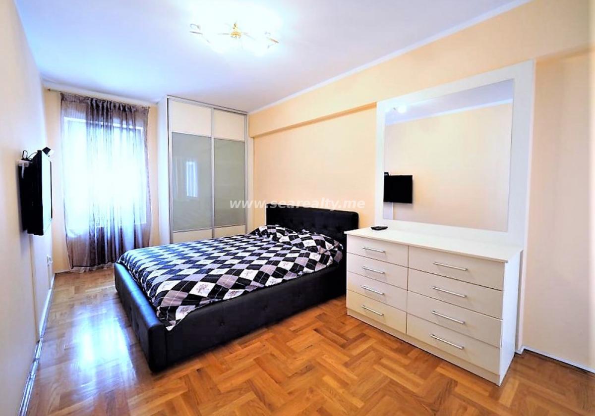 Dvosoban stan u Budvi, 82m² 4