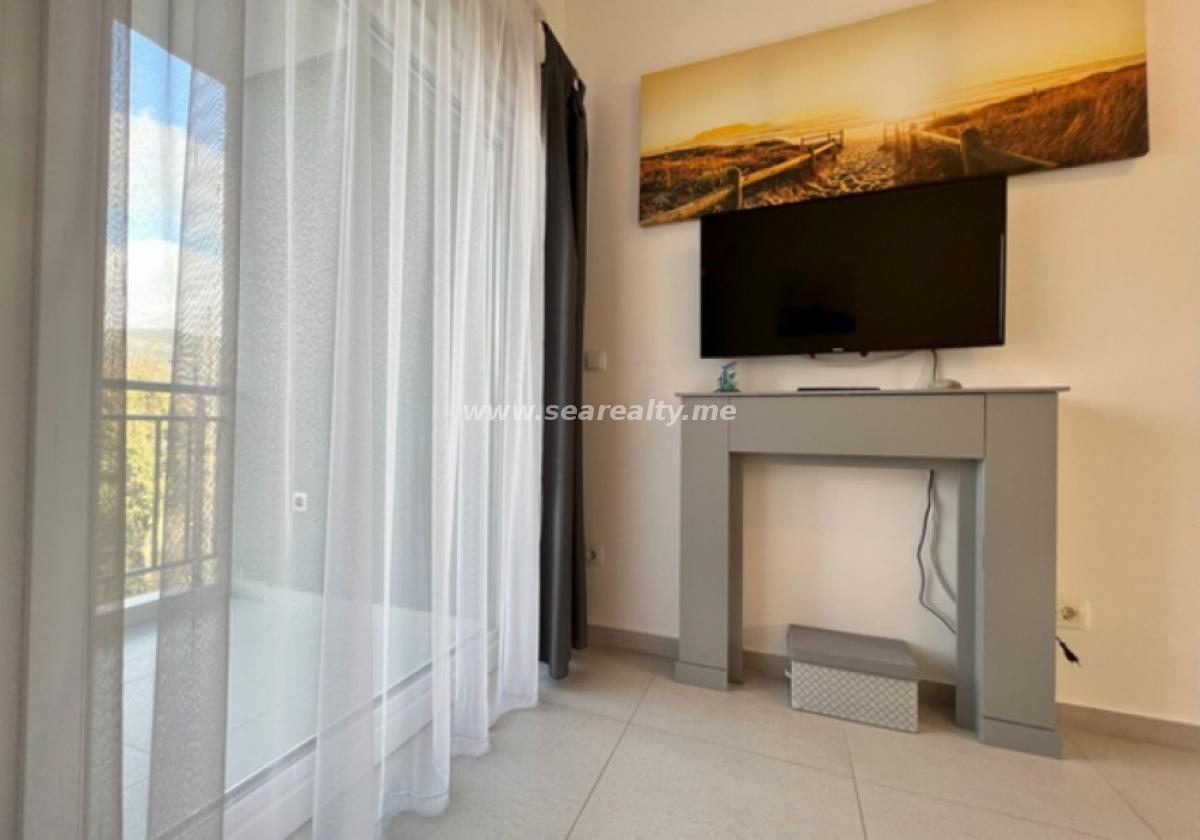 Jednosoban stan u Tivtu, 71m² 14
