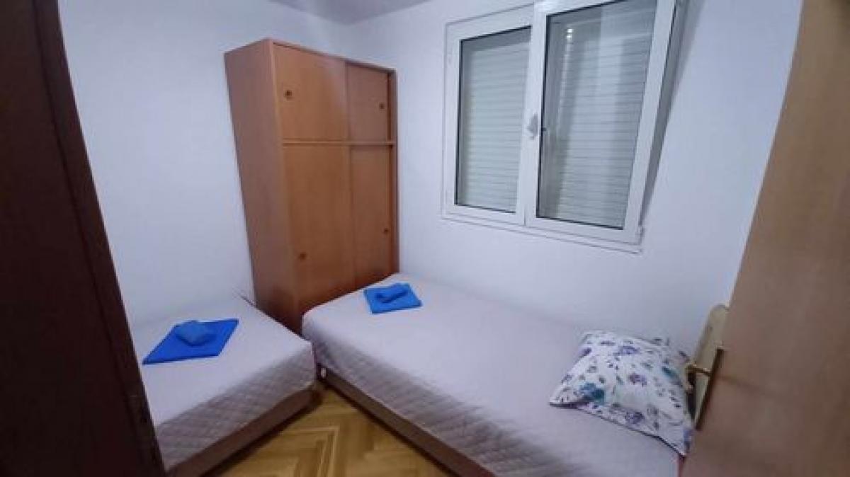 Dvoiposoban stan u Budvi, 50m² 7