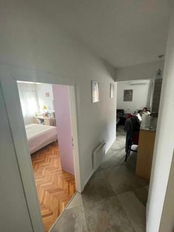 Dvoiposoban stan u Tivtu, 52m² 8