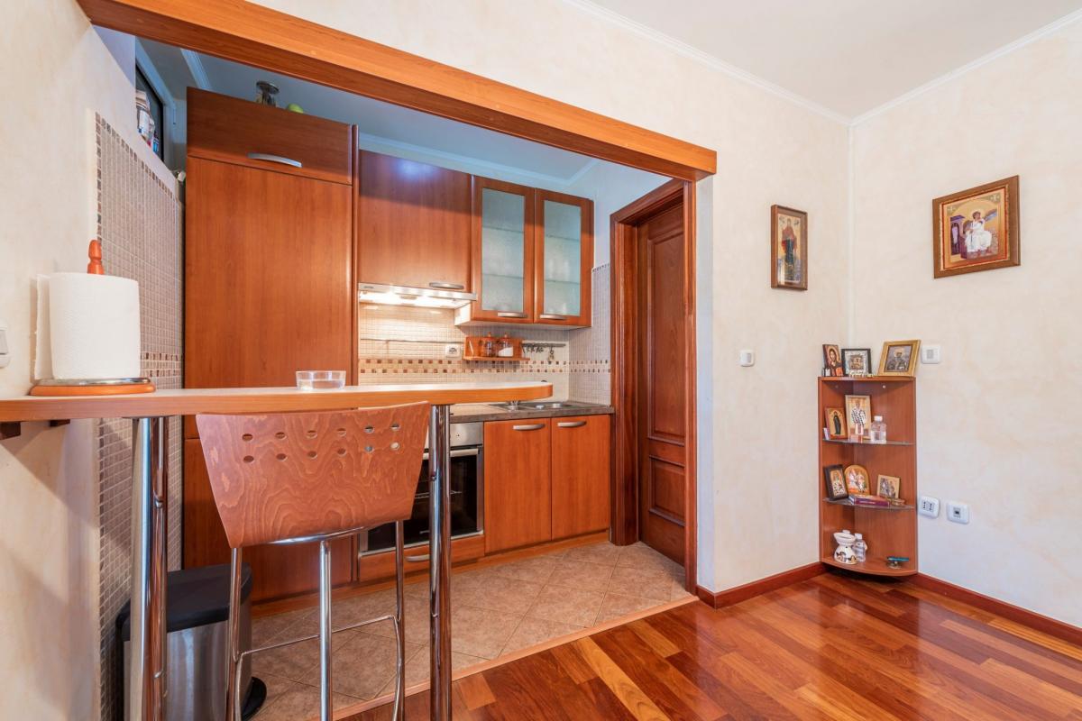 Elegant apartment 49 m2 for sale, Budva, 100 m away from the sea 5